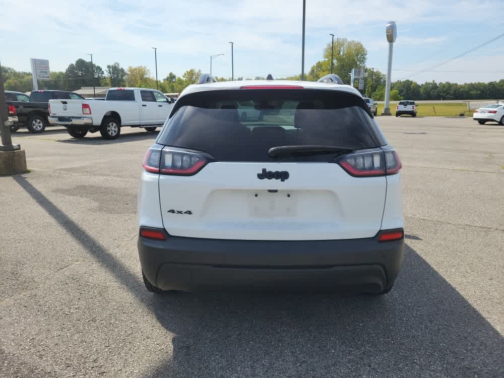 2023 Jeep Cherokee Altitude Lux