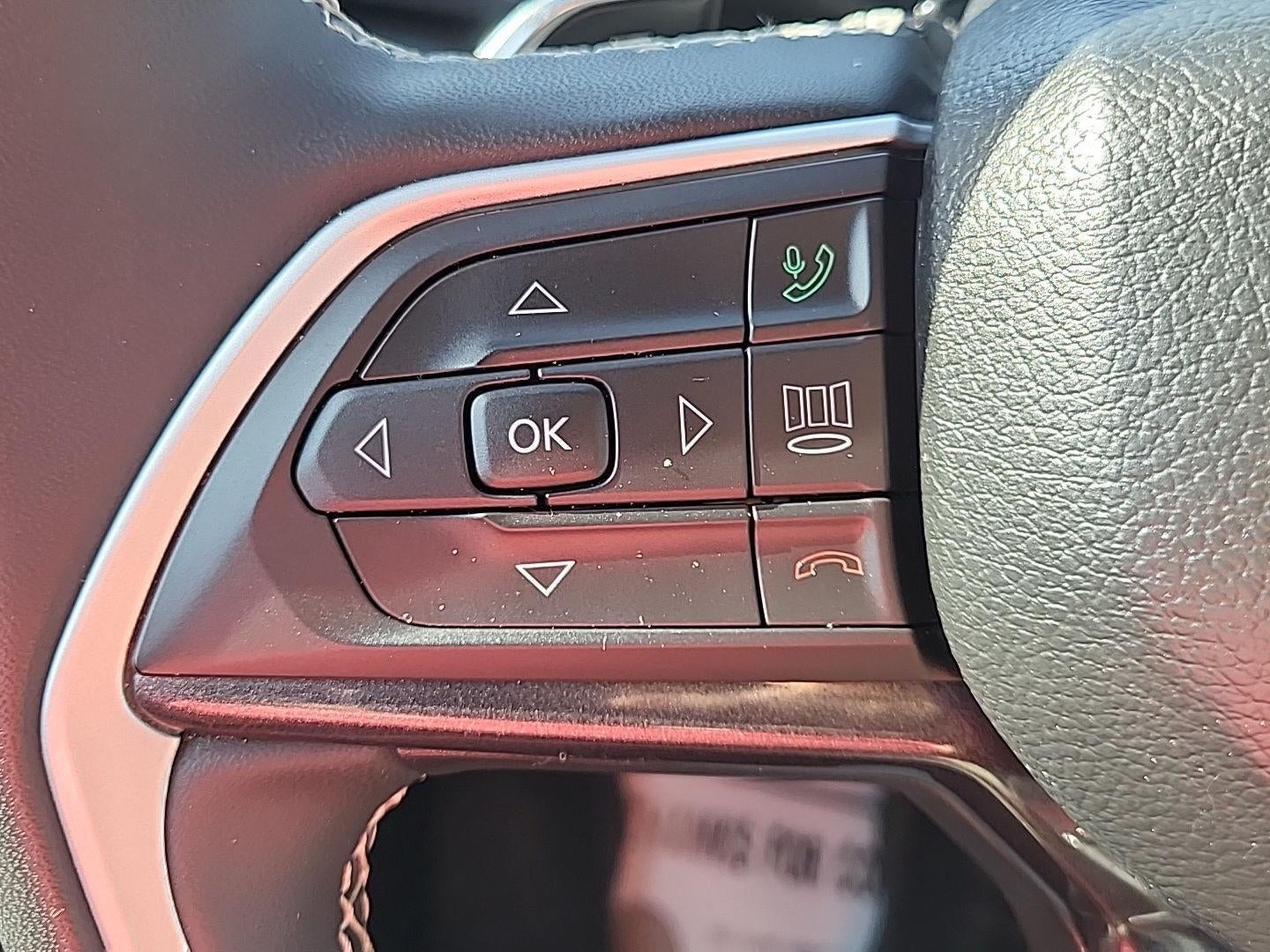 2023 Jeep Grand Cherokee Laredo