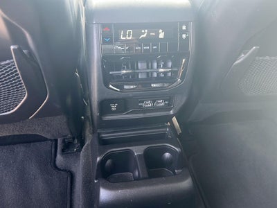 2021 Jeep Grand Cherokee L Laredo