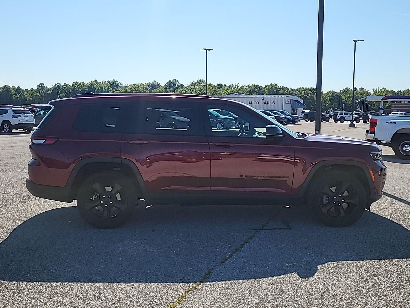 2023 Jeep Grand Cherokee L Altitude