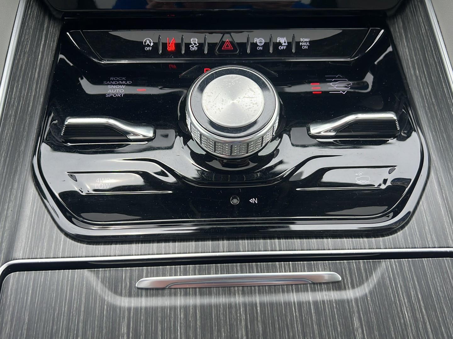 2023 Jeep Wagoneer Series II