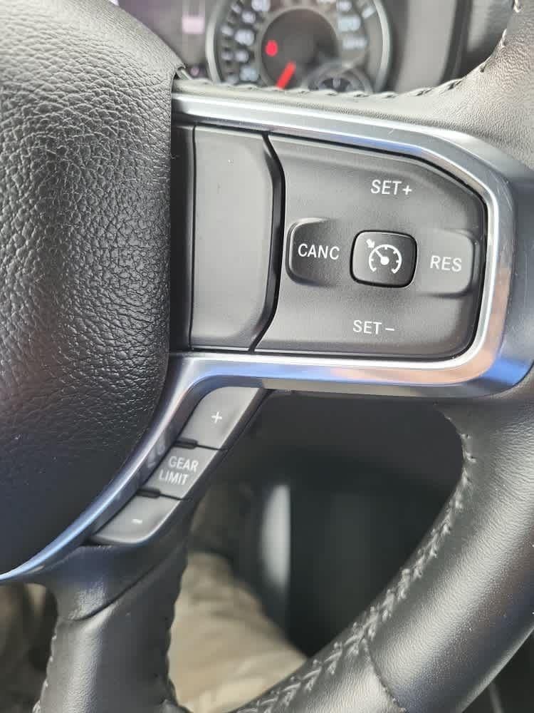 2024 RAM 1500 Laramie