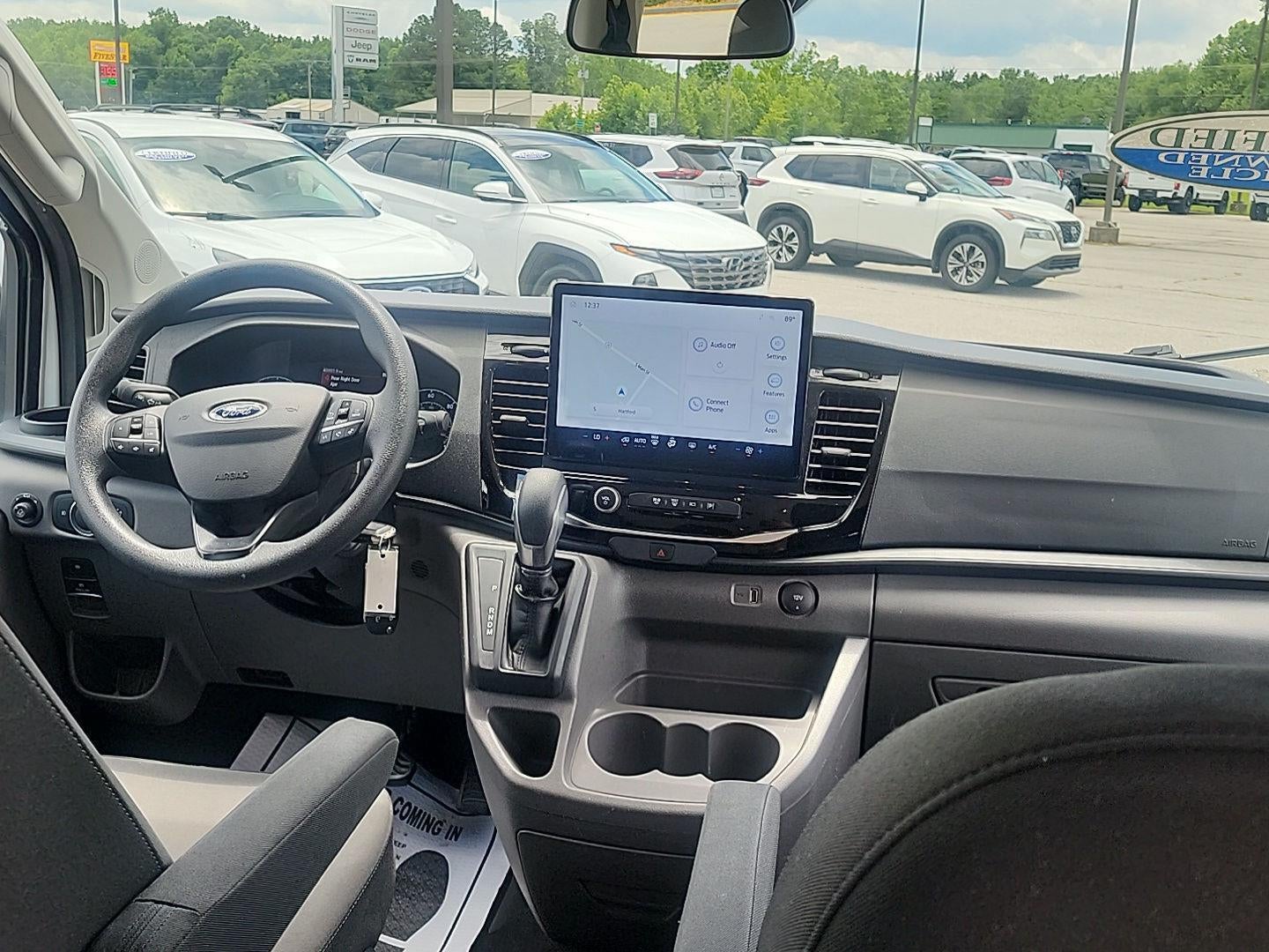 2023 Ford Transit Passenger Wagon XLT