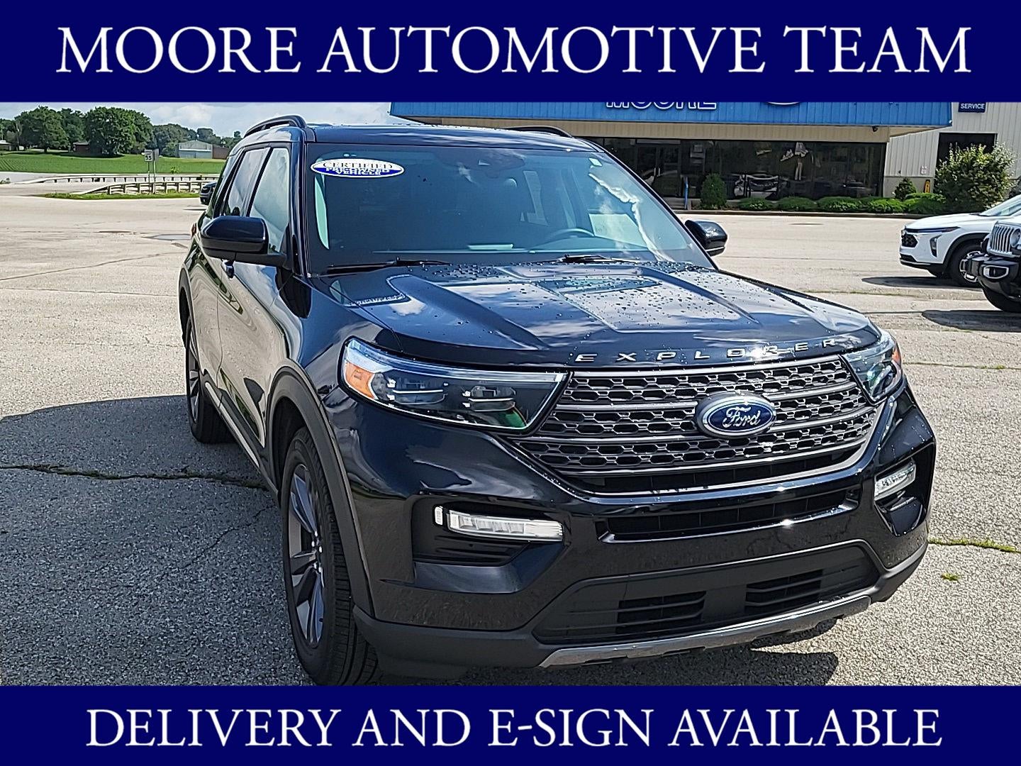 2023 Ford Explorer XLT