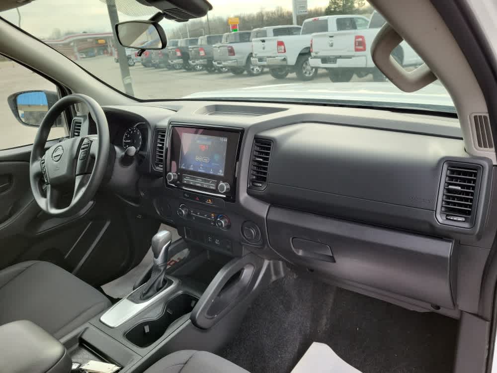 2024 Nissan Frontier S