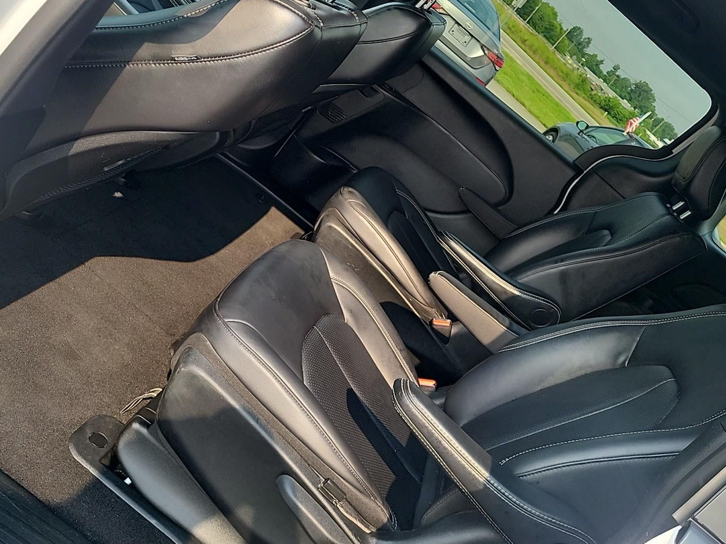 2024 Chrysler Pacifica Hybrid S Appearance Pkg