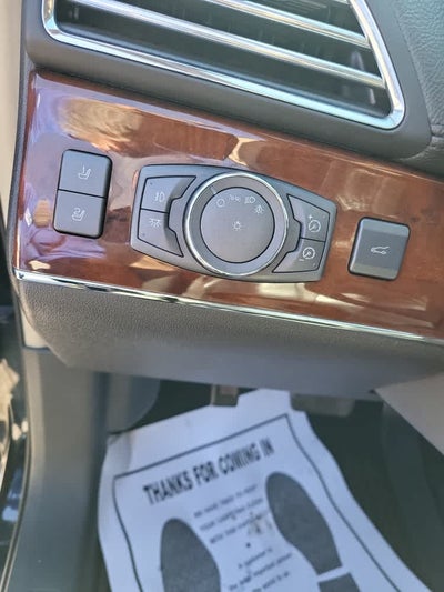 2013 Lincoln MKX FWD 4dr