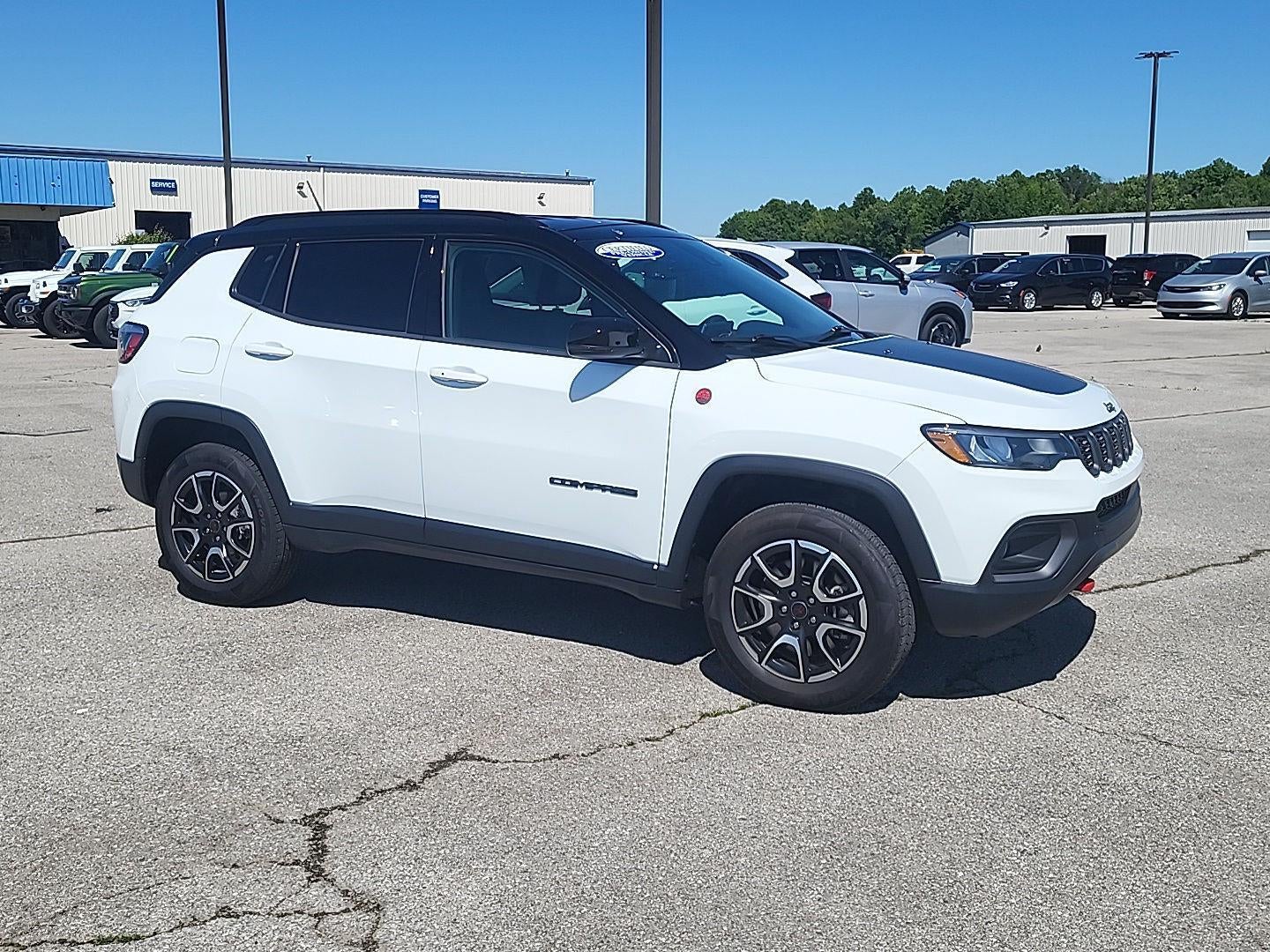 2025 Jeep Compass Trailhawk