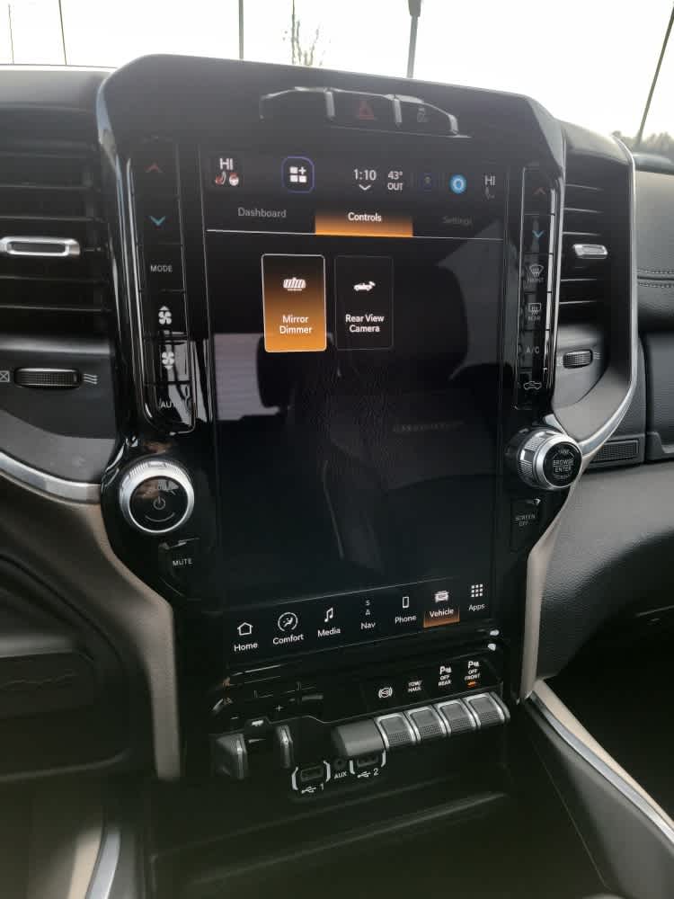 2024 RAM 2500 Laramie