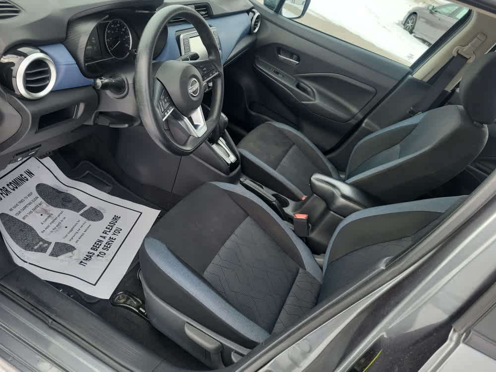 2023 Nissan Versa SV