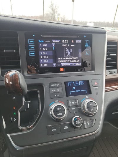 2016 Toyota Sienna Ltd Premium