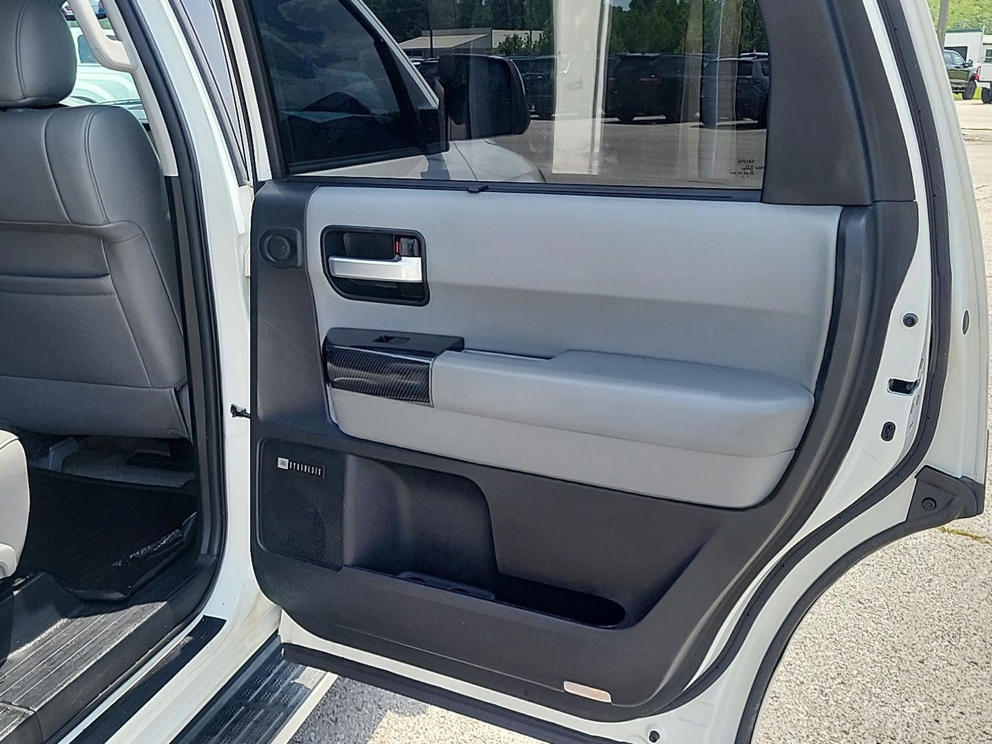 2011 Toyota Sequoia Platinum