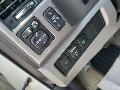 2011 Toyota Sequoia Platinum