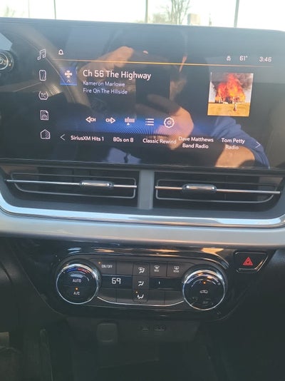 2024 Chevrolet Trax LT