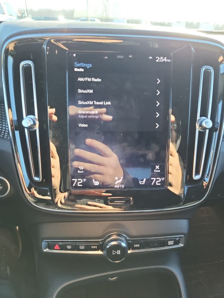 2020 Volvo XC40 R-Design