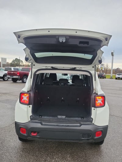 2023 Jeep Renegade Trailhawk