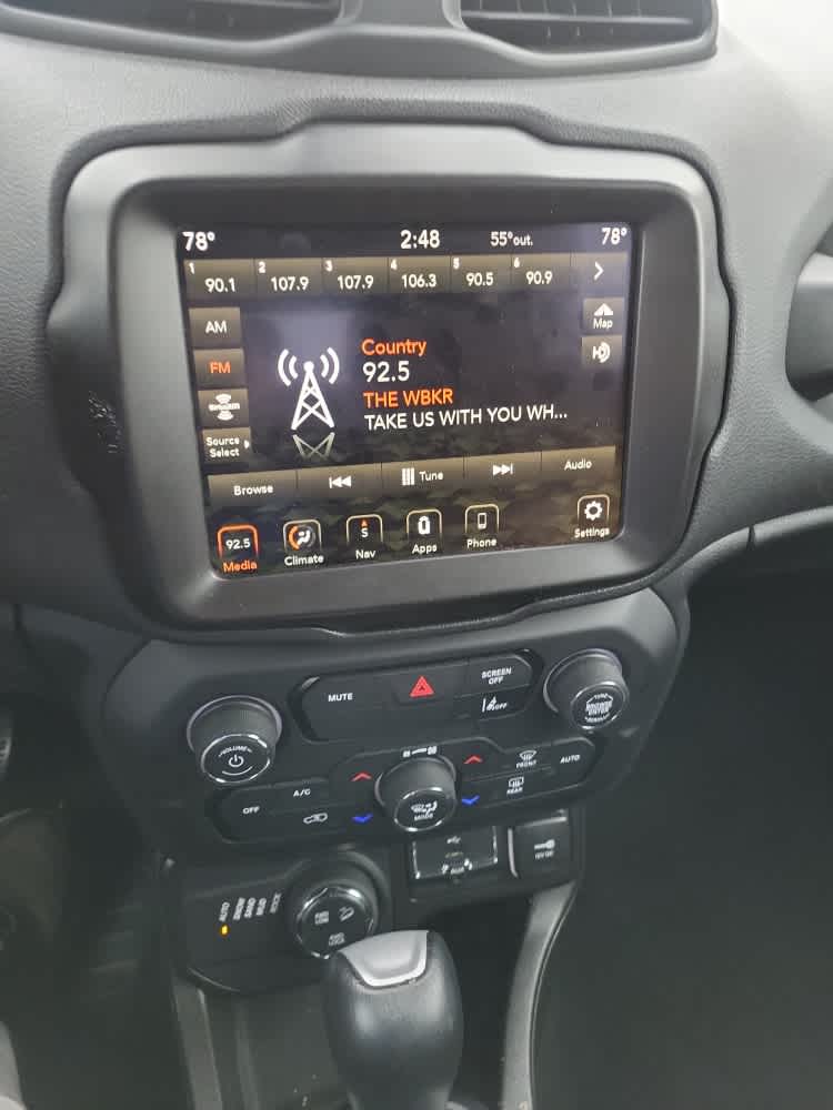 2023 Jeep Renegade Trailhawk