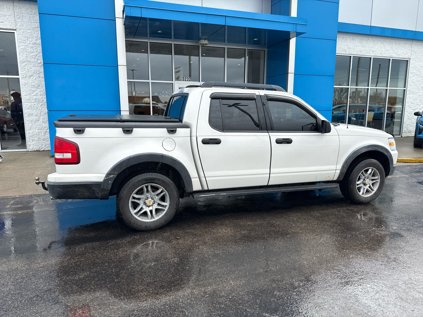 2010 Ford Explorer Sport Trac XLT