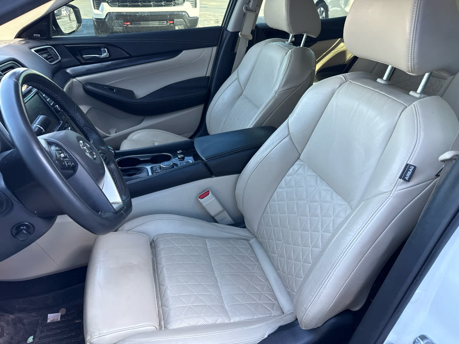 2022 Nissan Maxima Platinum