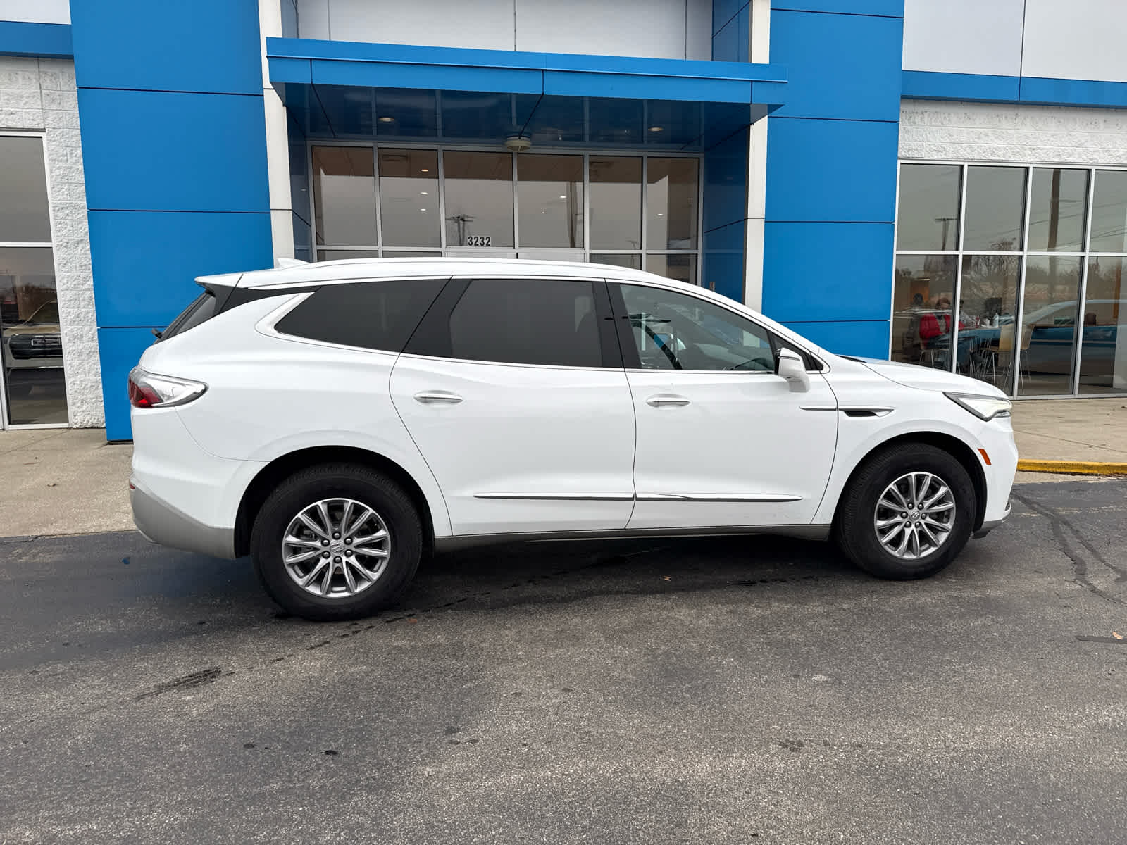 2024 Buick Enclave Premium