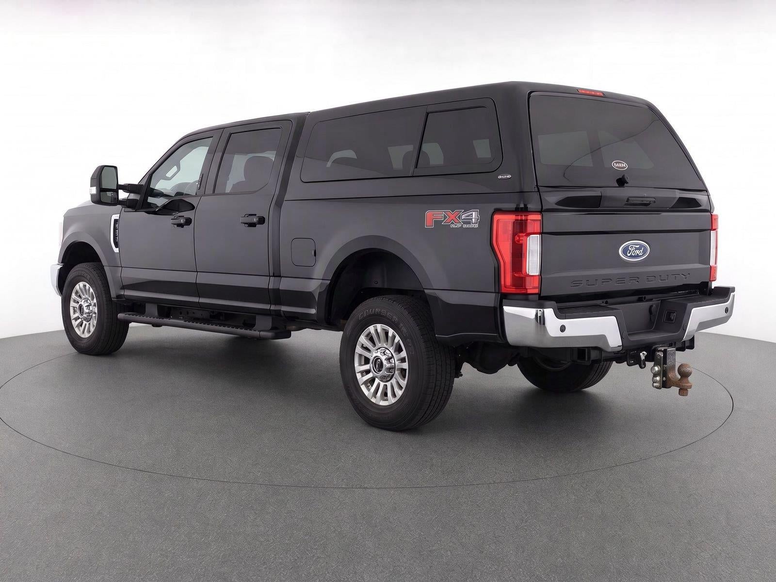 2017 Ford Super Duty F-250 SRW Lariat
