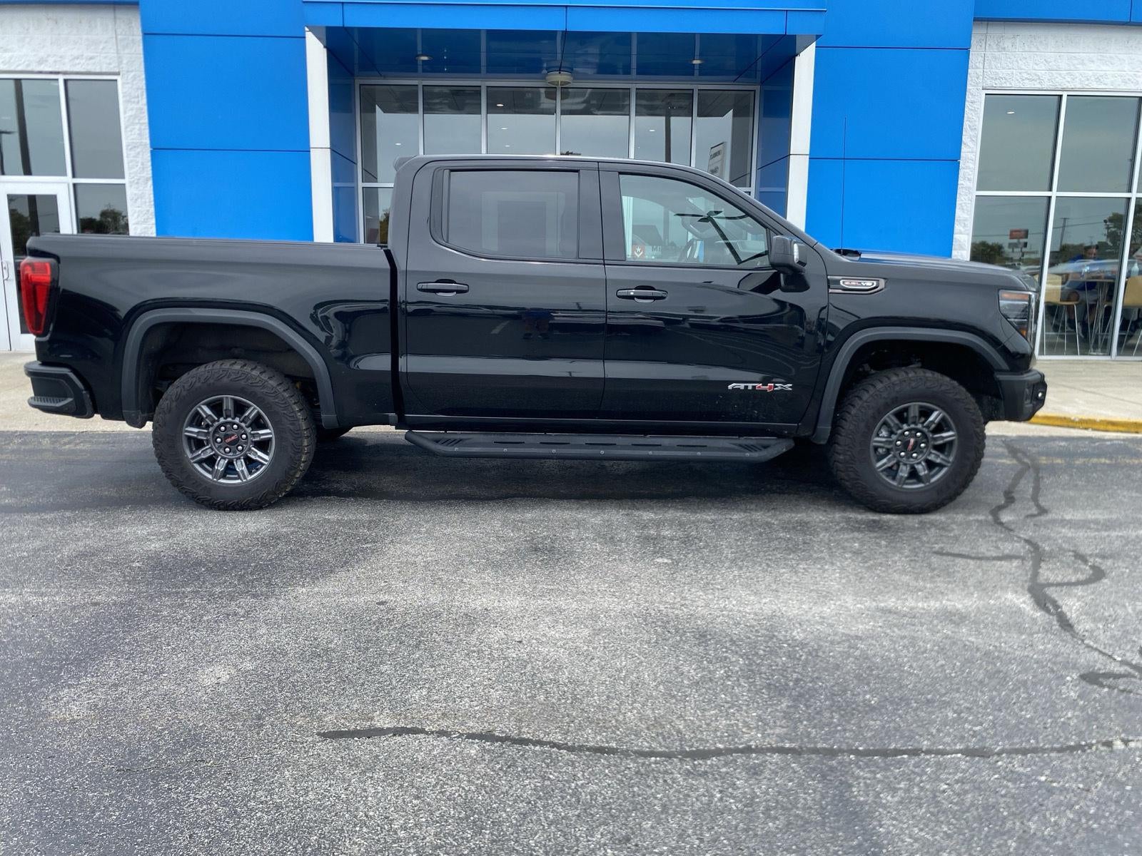 2024 GMC Sierra 1500 AT4X