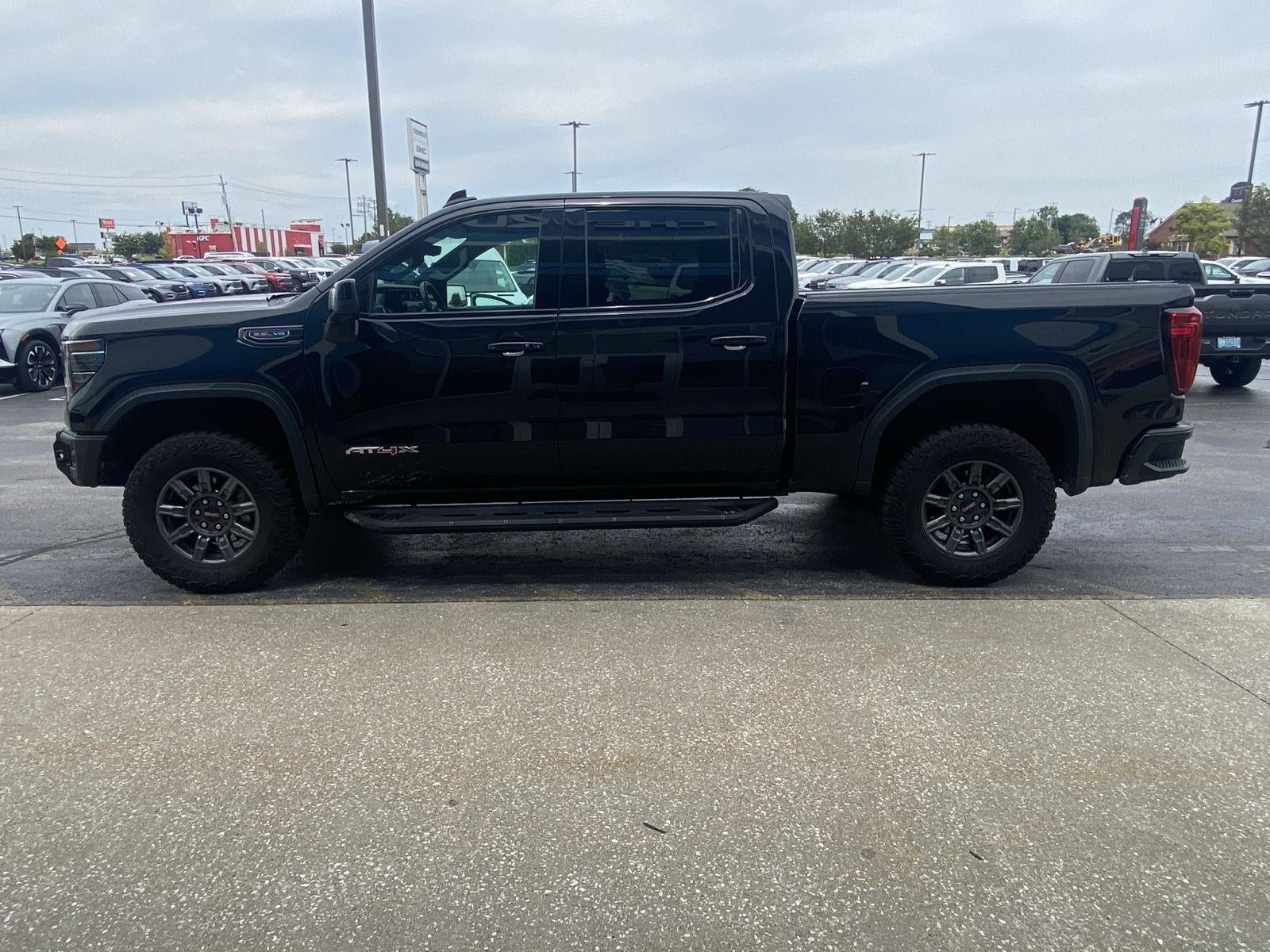 2024 GMC Sierra 1500 AT4X