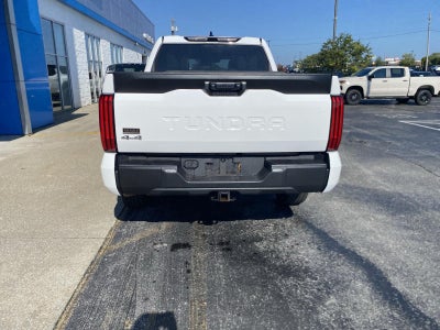 2022 Toyota Tundra 4WD SR5