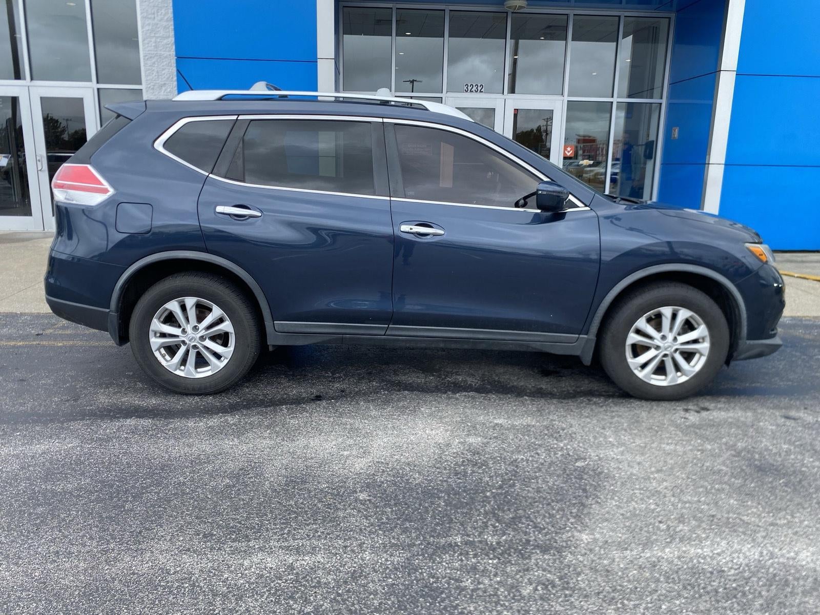 2016 Nissan Rogue SV