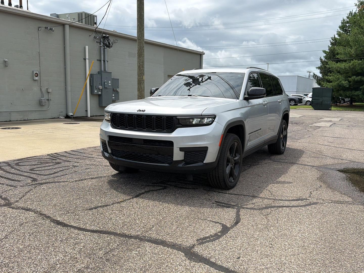 2023 Jeep Grand Cherokee L Altitude