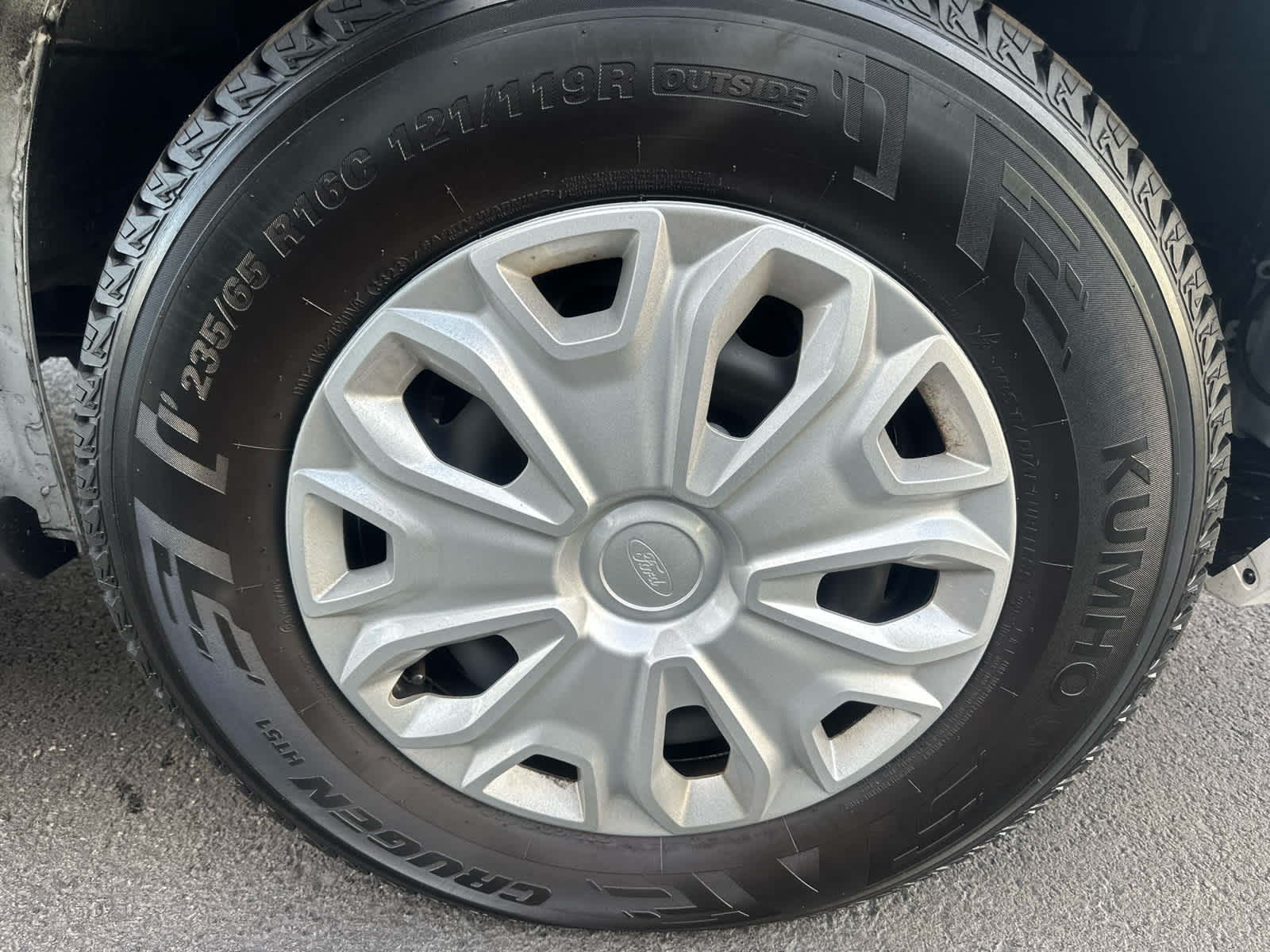 2023 Ford Transit Passenger Wagon XLT