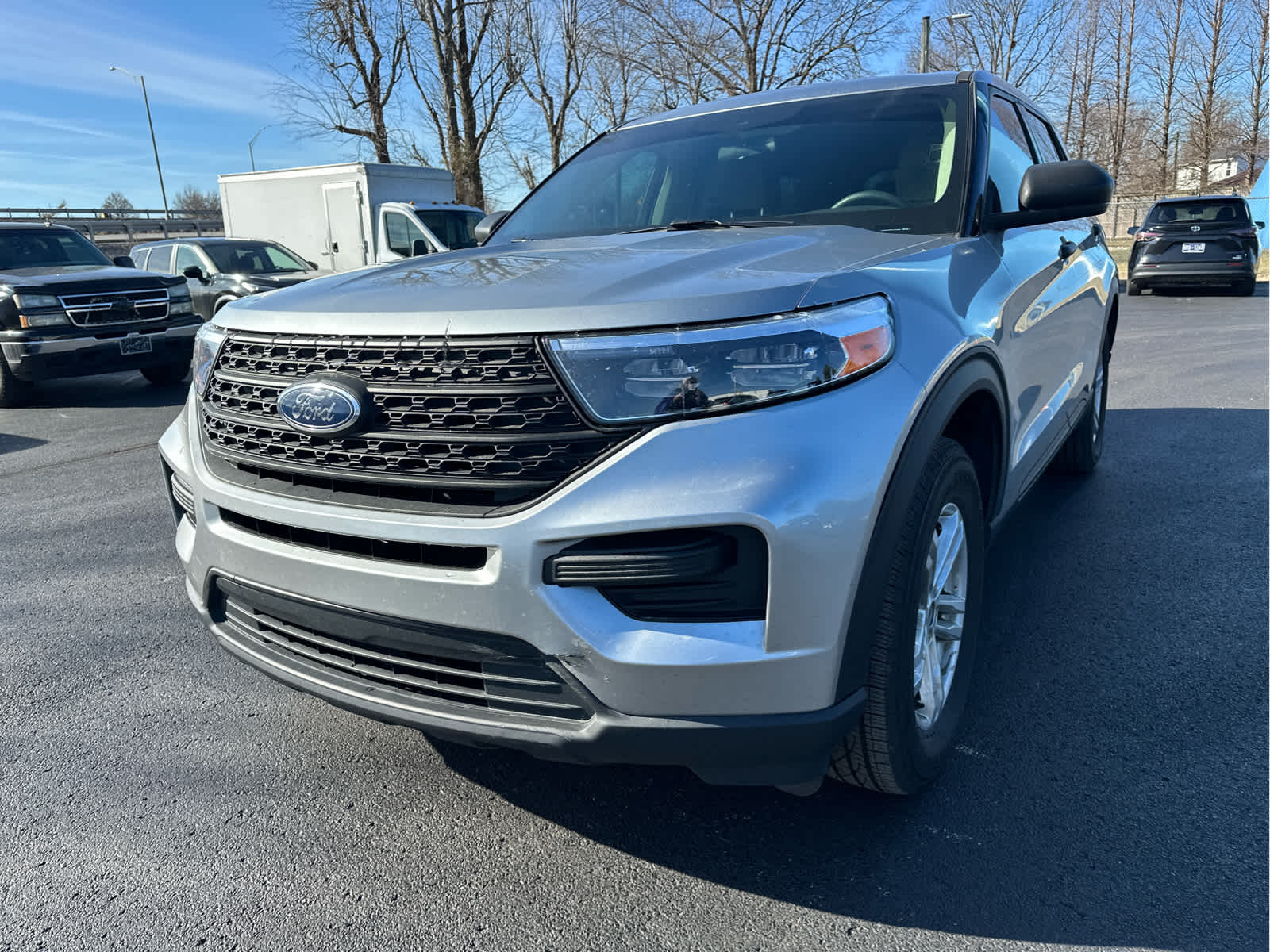 2023 Ford Explorer Base