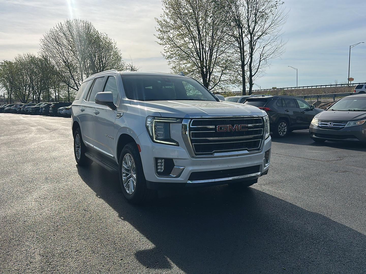 2022 GMC Yukon SLT