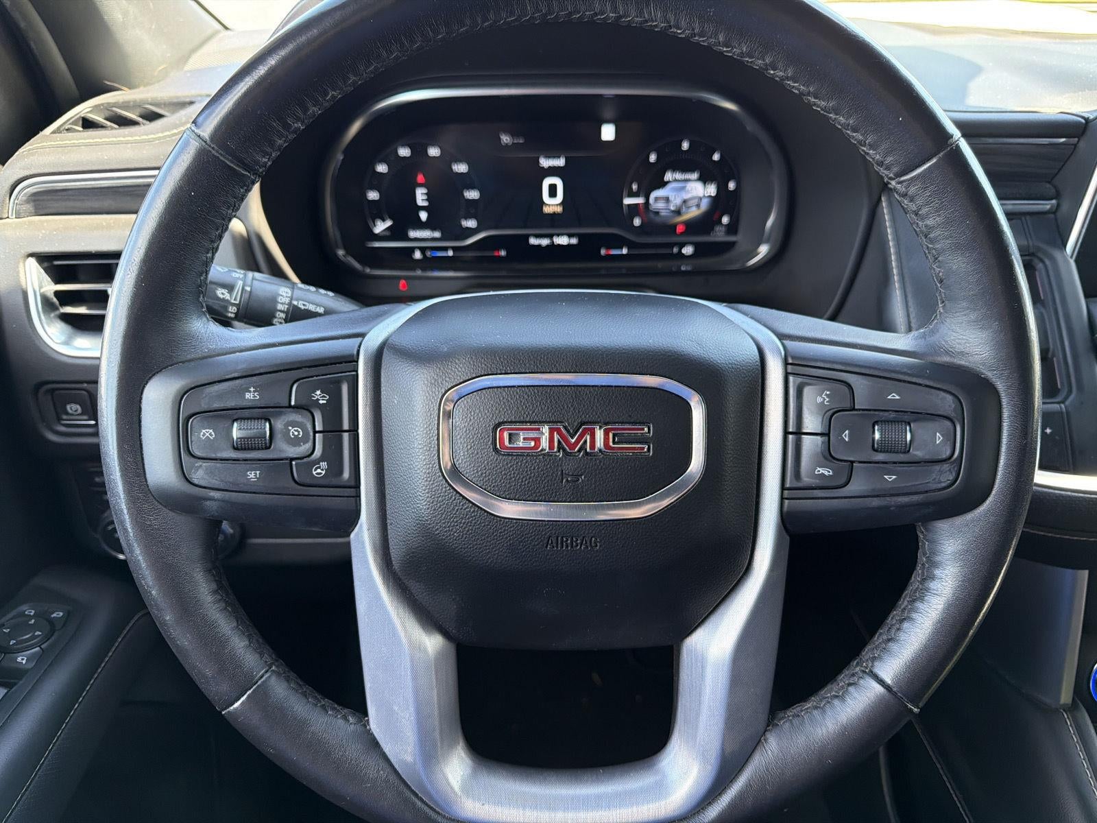 2022 GMC Yukon XL SLT