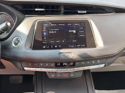 2023 Cadillac XT4 FWD Premium Luxury