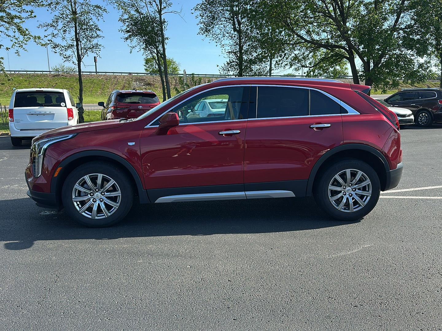 2020 Cadillac XT4 FWD Premium Luxury