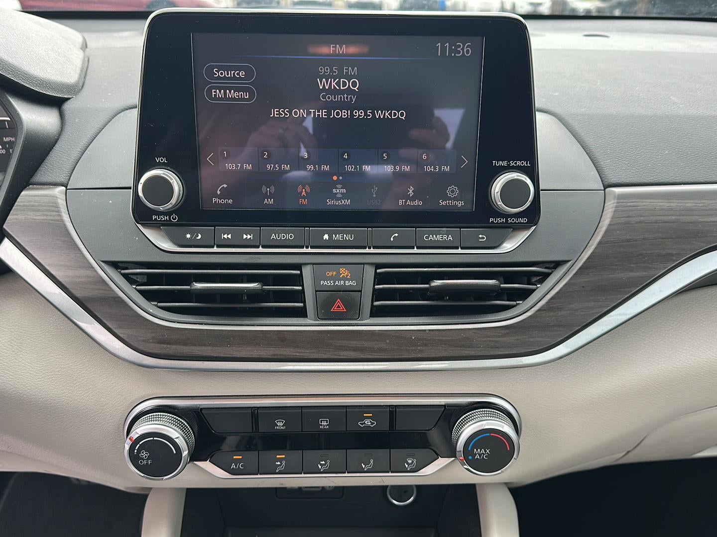 2025 Nissan ALTIMA SV