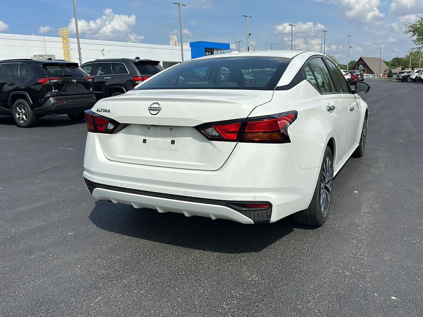 2025 Nissan Altima SV