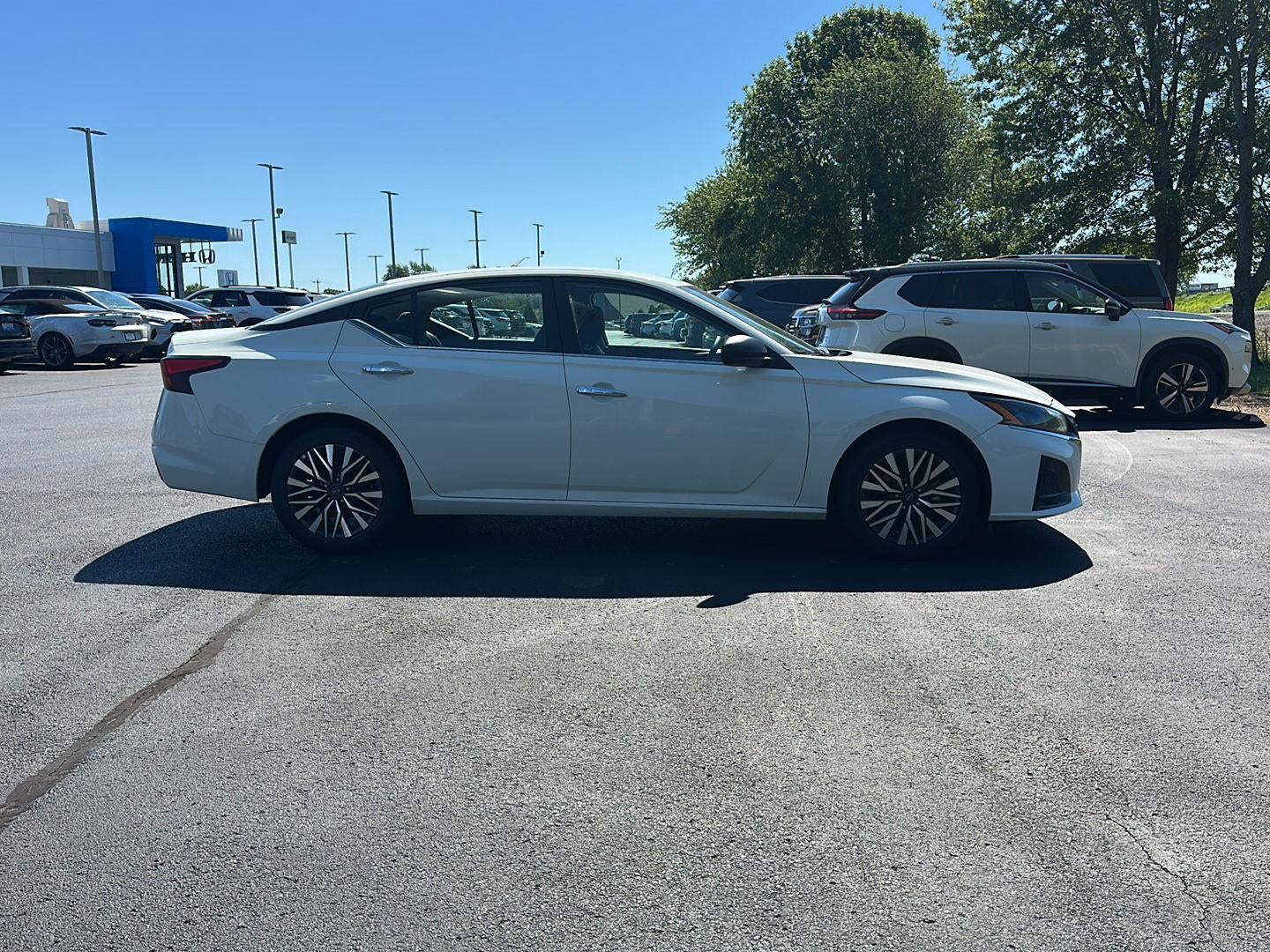 2025 Nissan Altima SV