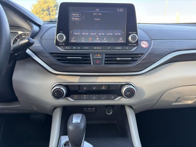 2025 Nissan Altima SV