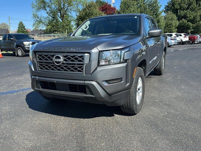 2024 Nissan Frontier SV