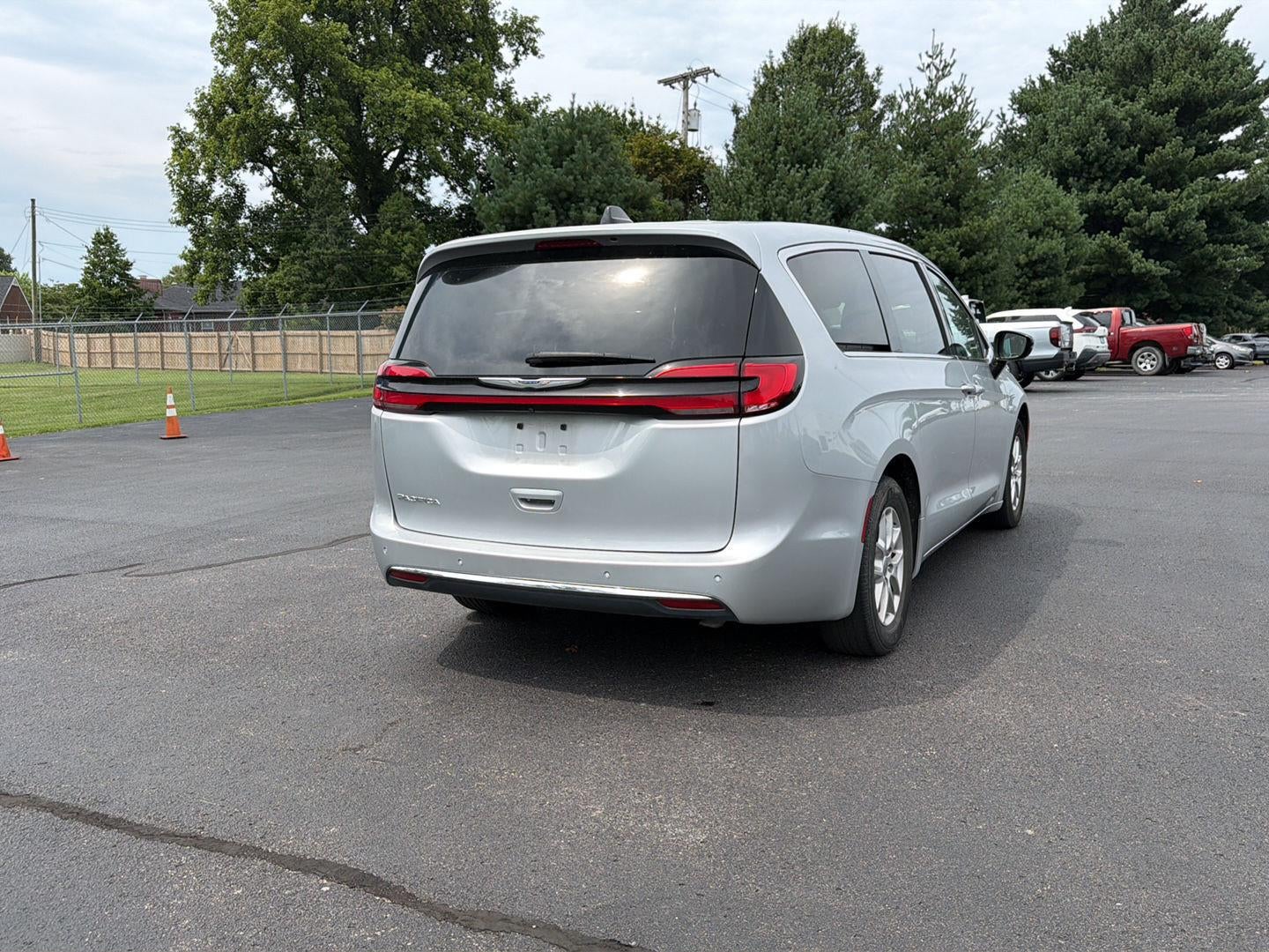 2024 Chrysler Pacifica Touring L
