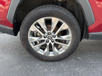 2023 Toyota Rav4 XLE Premium