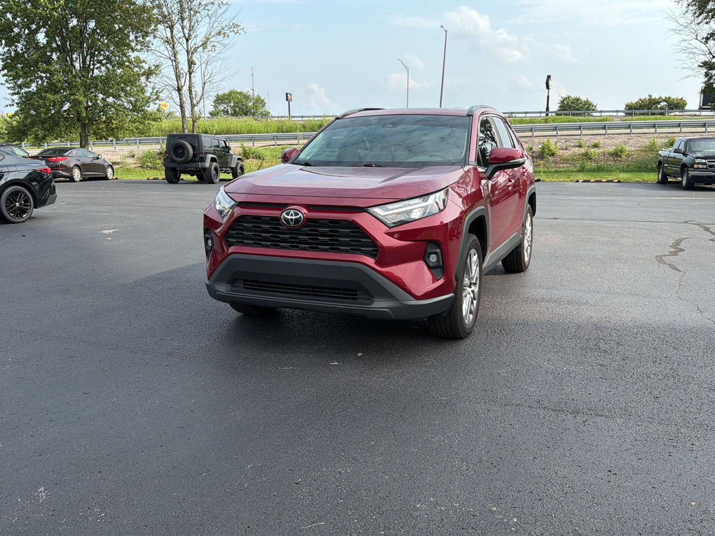 2023 Toyota Rav4 XLE Premium