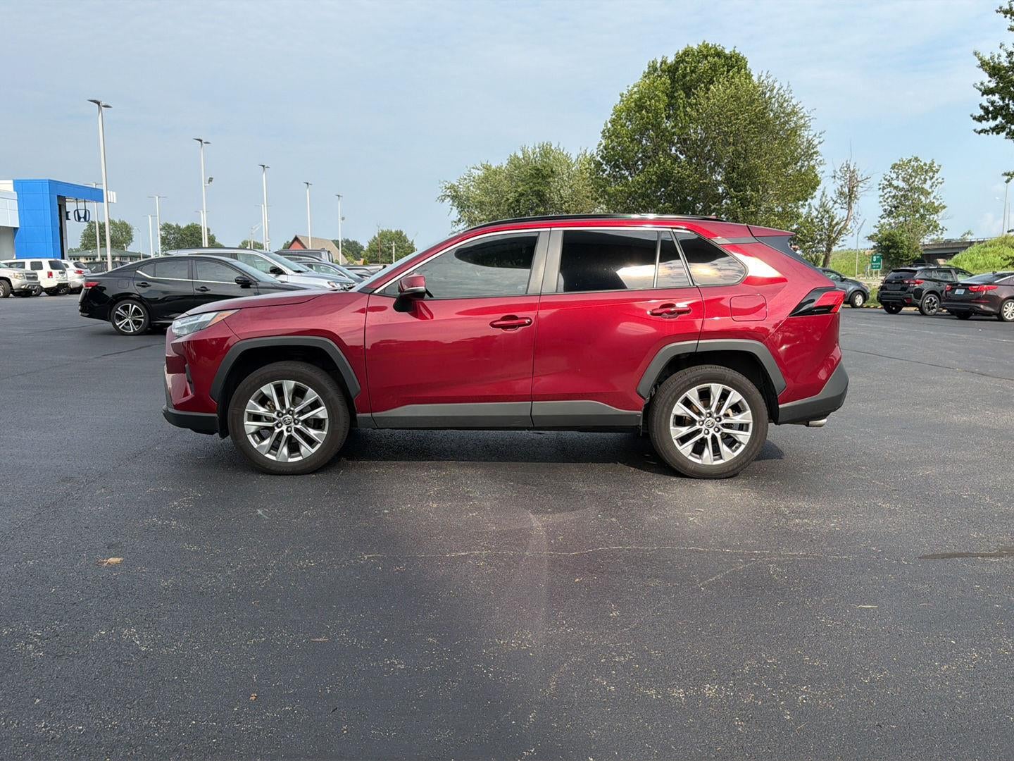 2023 Toyota Rav4 XLE Premium