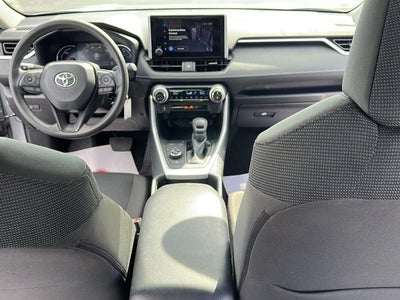 2025 Toyota RAV4 Hybrid LE