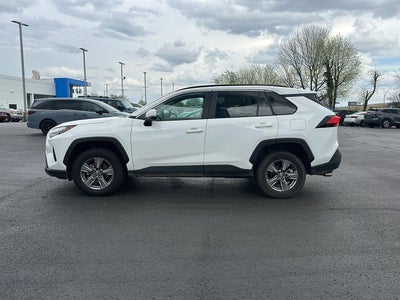 2024 TOYOTA TRUCK RAV4 XLE