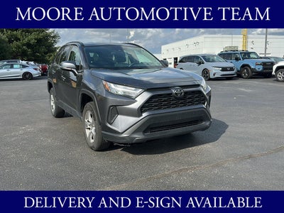 2024 Toyota RAV4 XLE