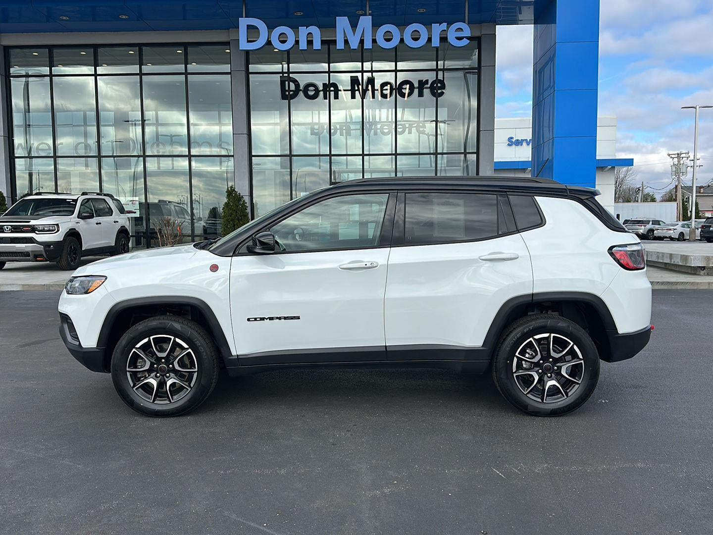 2025 Jeep Compass Trailhawk