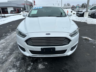 2016 Ford Fusion SE
